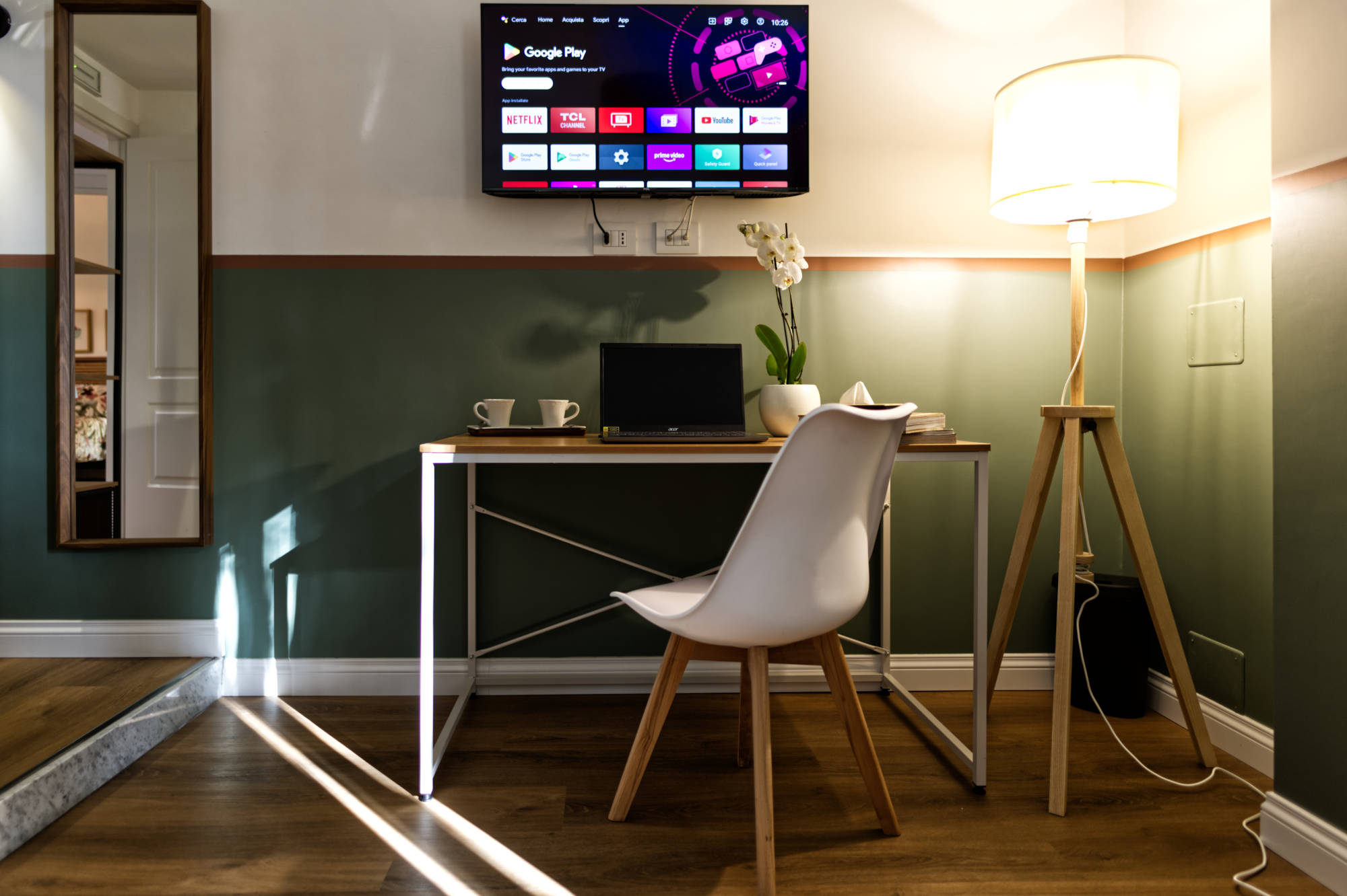 green-room-header2
